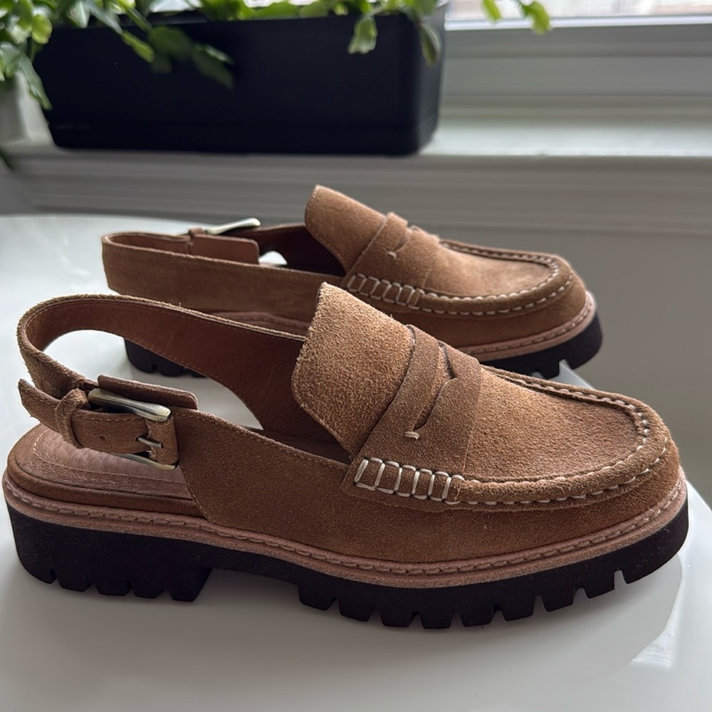 Donald Pliner Tan Suede Lug Sole Penny Loafers 7